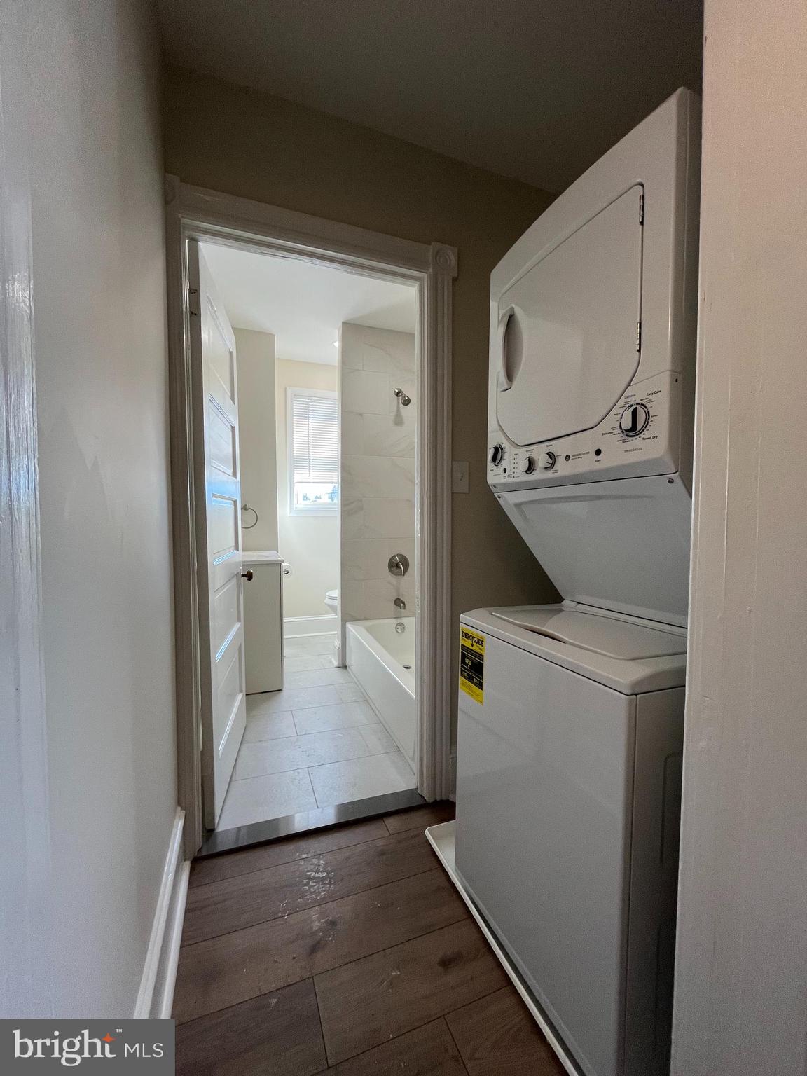 85 W LINCOLN HIGHWAY B