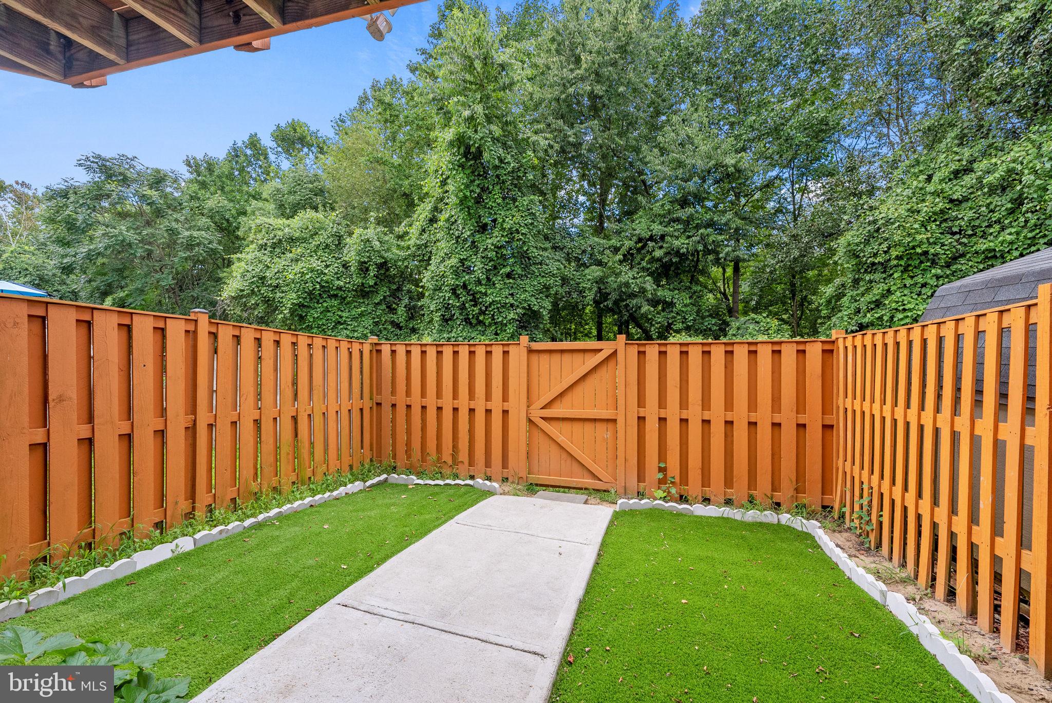 WINSLOW CHASE - Residential Lease