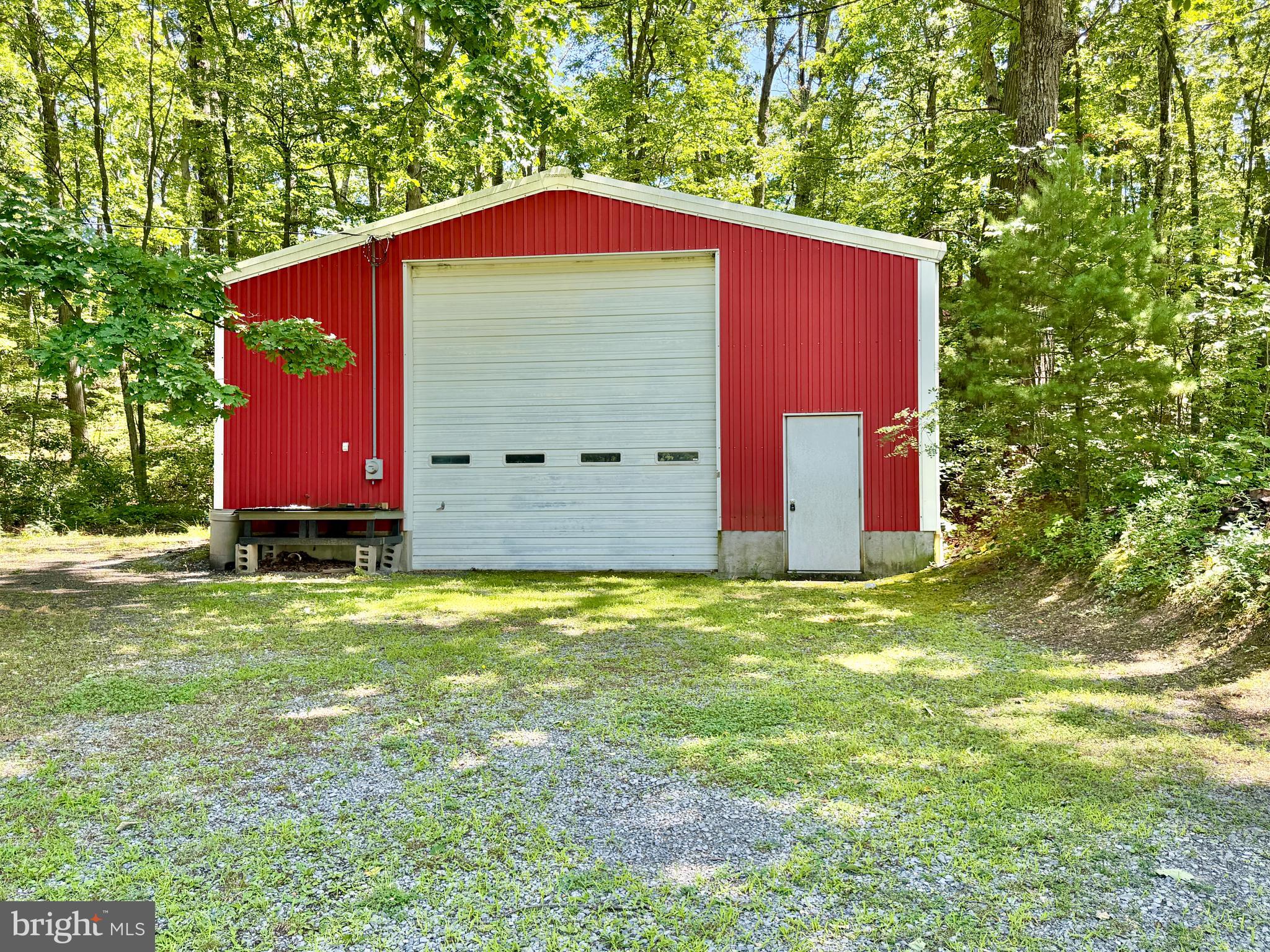 632 RAYSTOWN ROAD