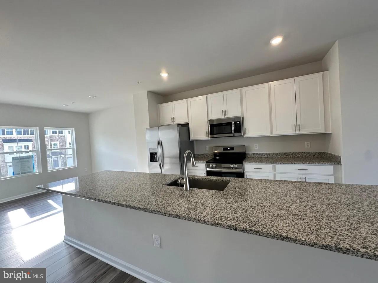 ST CHARLES - Residential