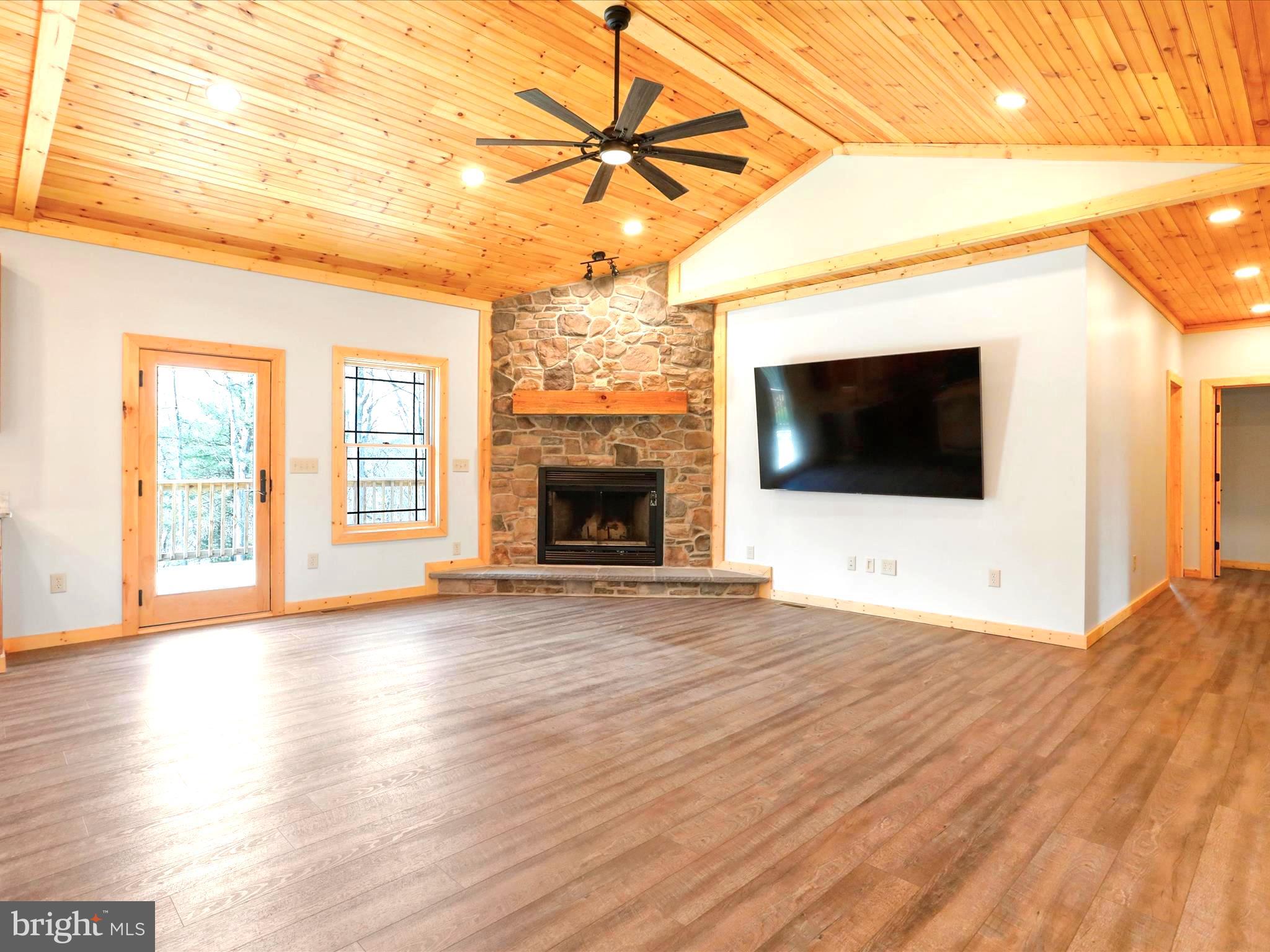 KESECKER KNOLL - Residential