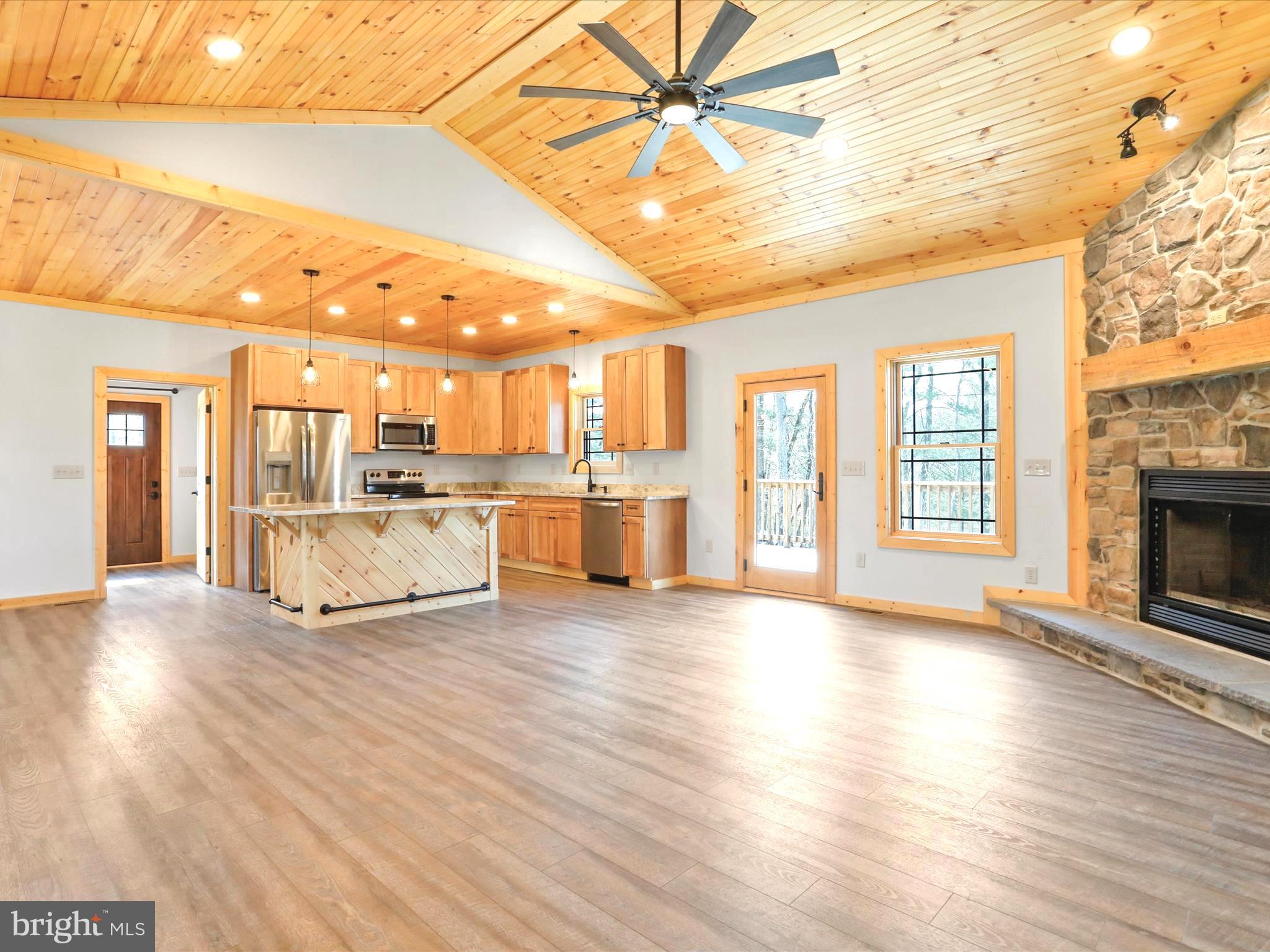 KESECKER KNOLL - Residential