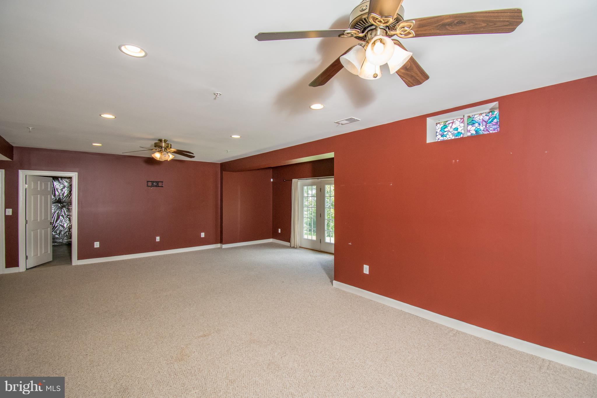 MARLBORO RIDING-PLAT 1> - Residential