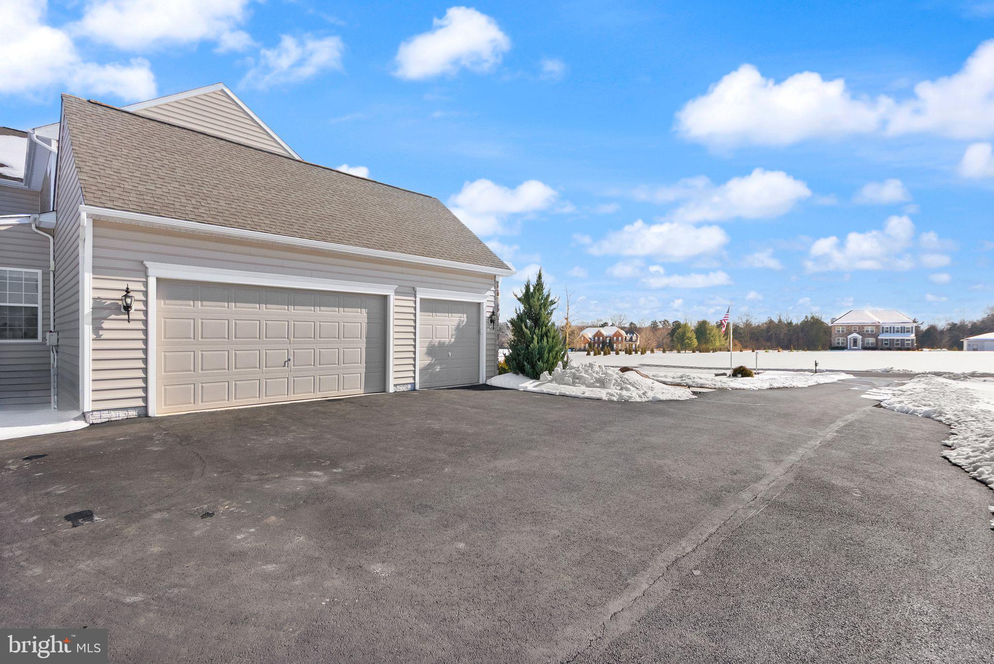 EFFINGHAM FARM - Residential