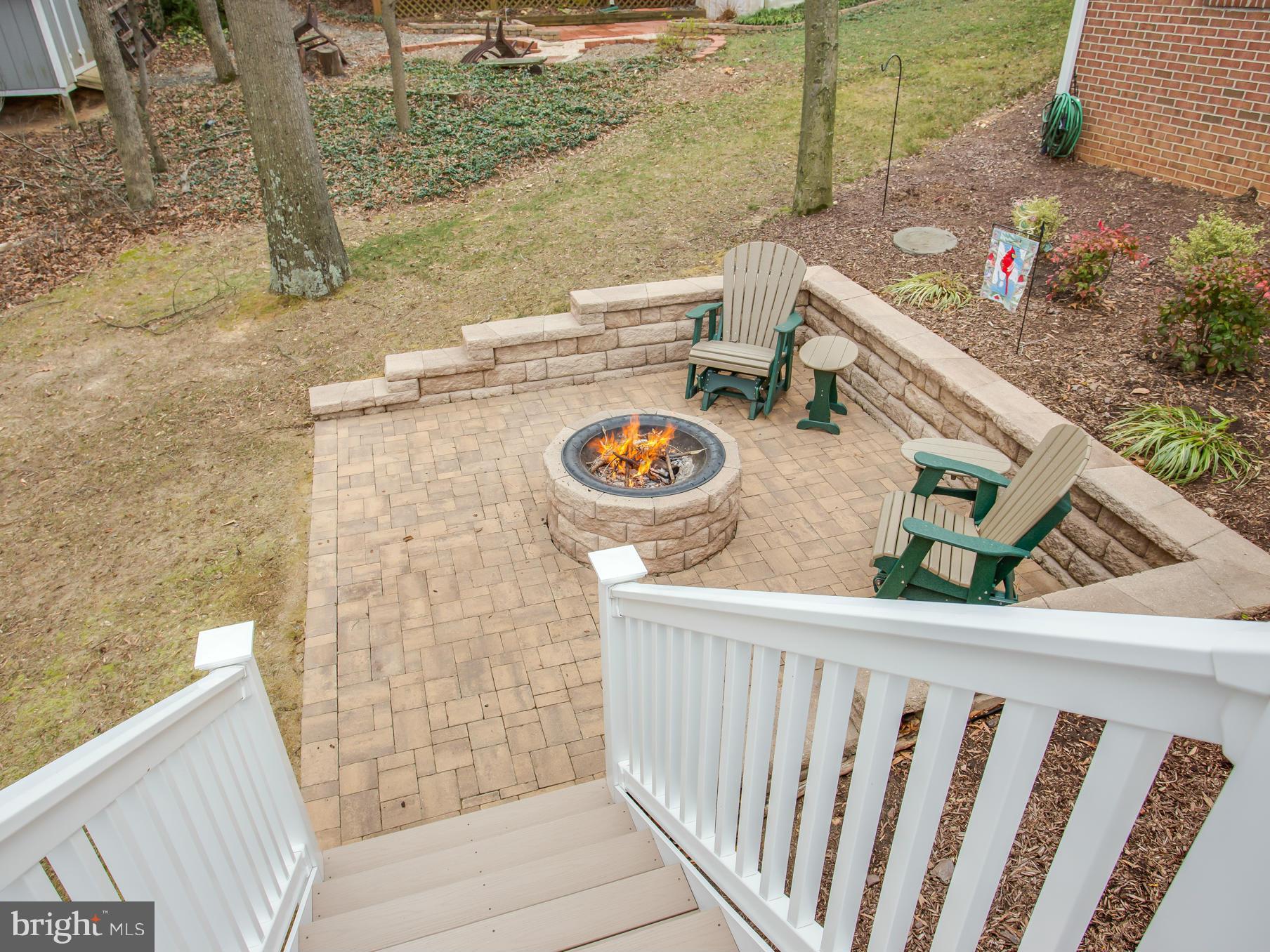 RIDGE POINTE - Residential