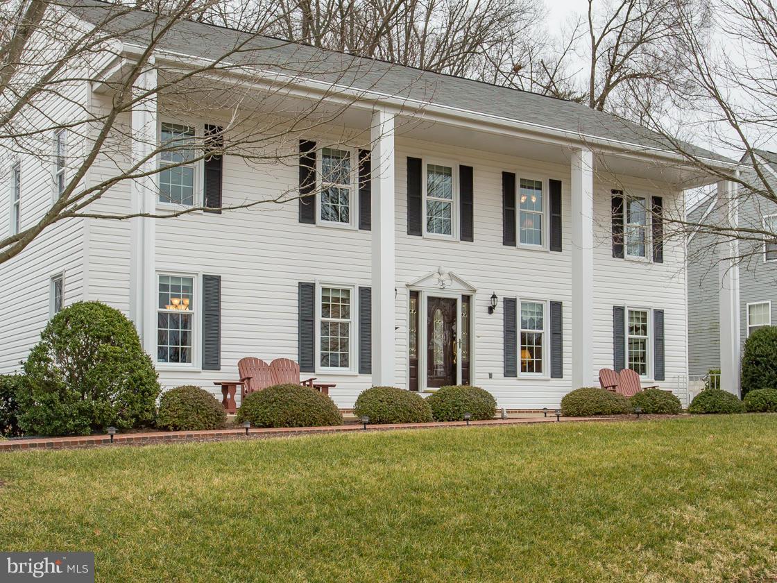 RIDGE POINTE - Residential