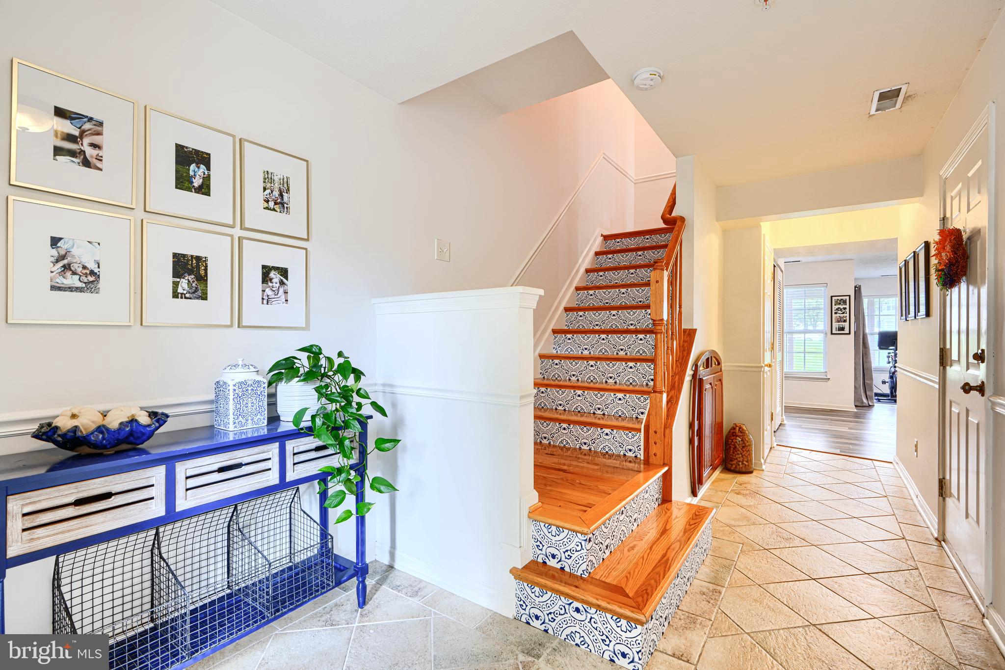 2103 MARDIC DRIVE