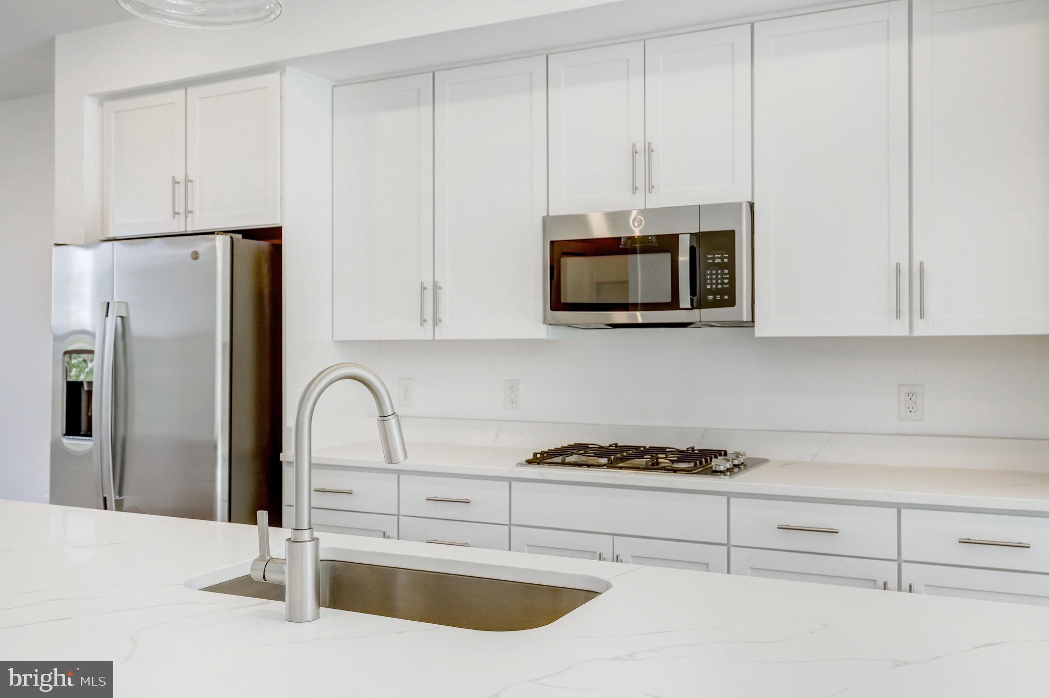 THE BOULEVARDS AT WESTFIELDS - Residential Lease