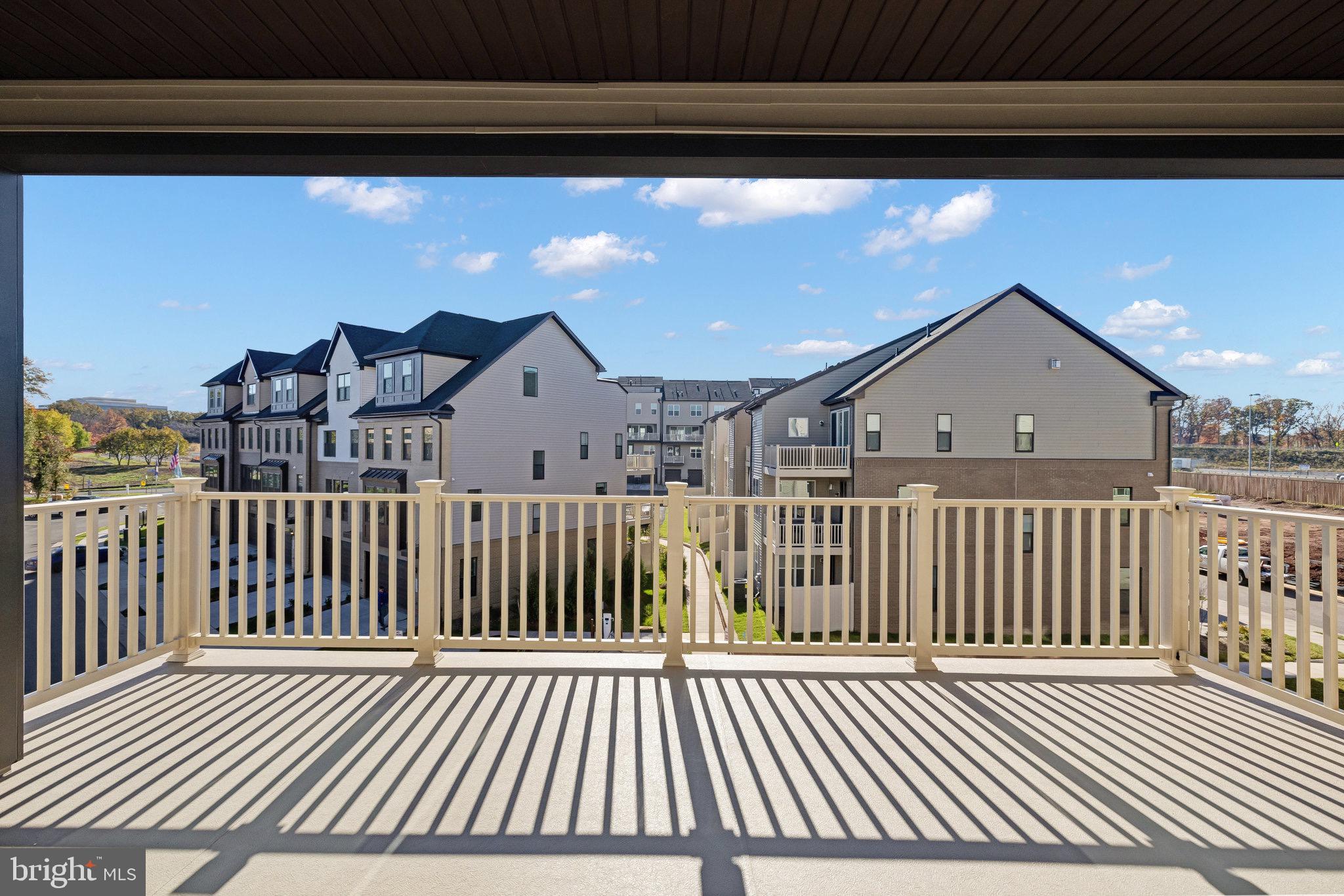 THE BOULEVARDS AT WESTFIELDS - Residential Lease