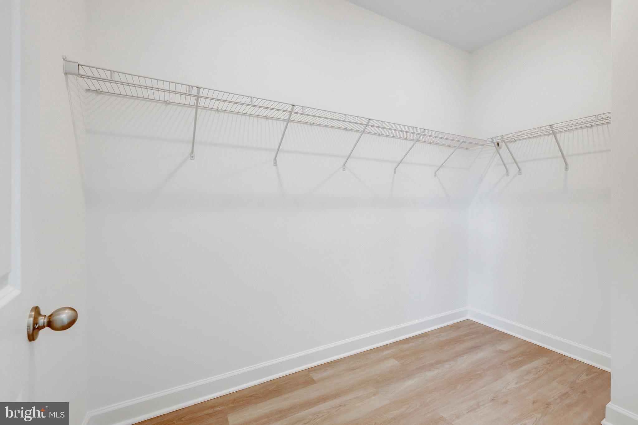 THE BOULEVARDS AT WESTFIELDS - Residential Lease