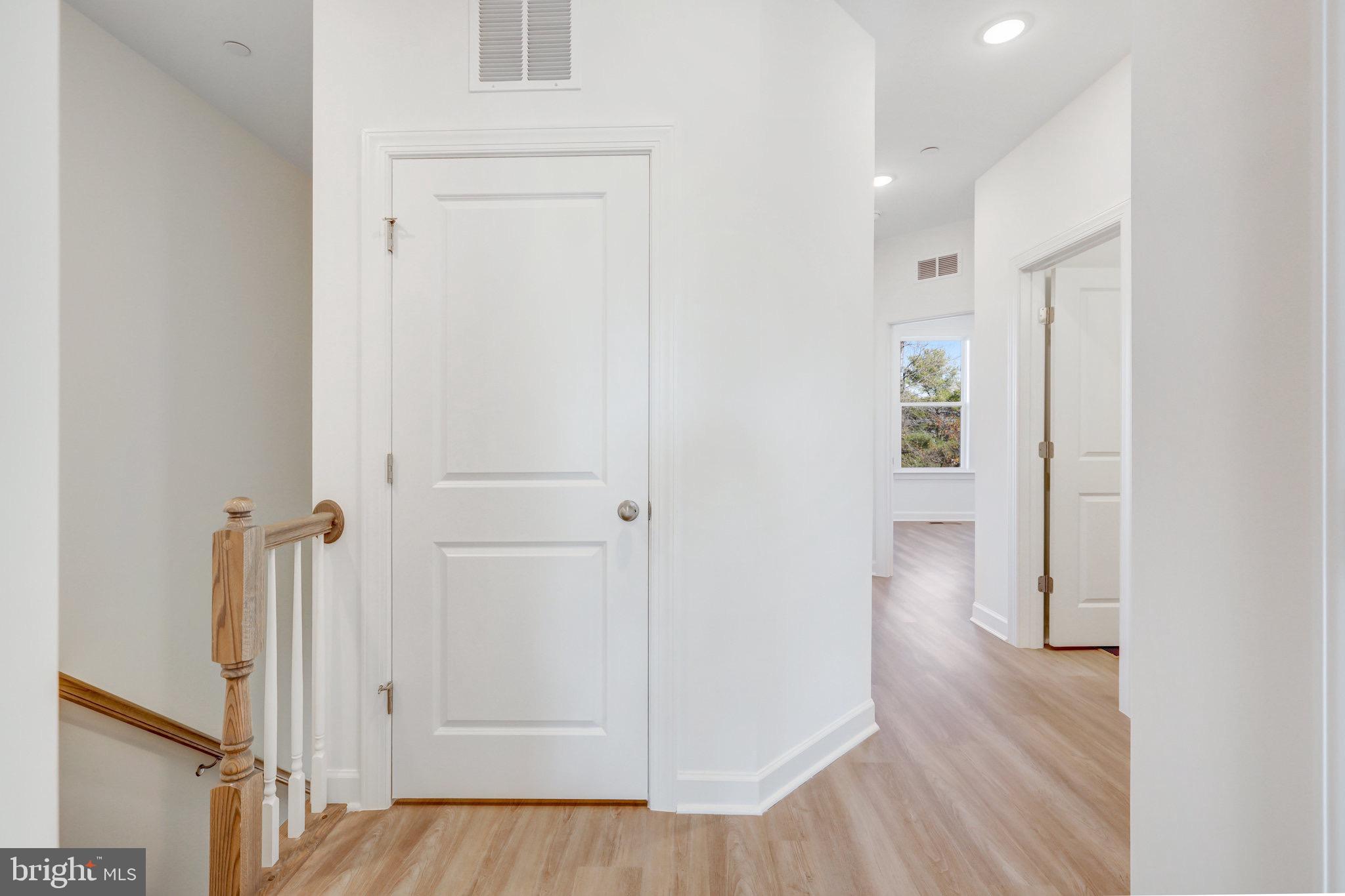 THE BOULEVARDS AT WESTFIELDS - Residential Lease