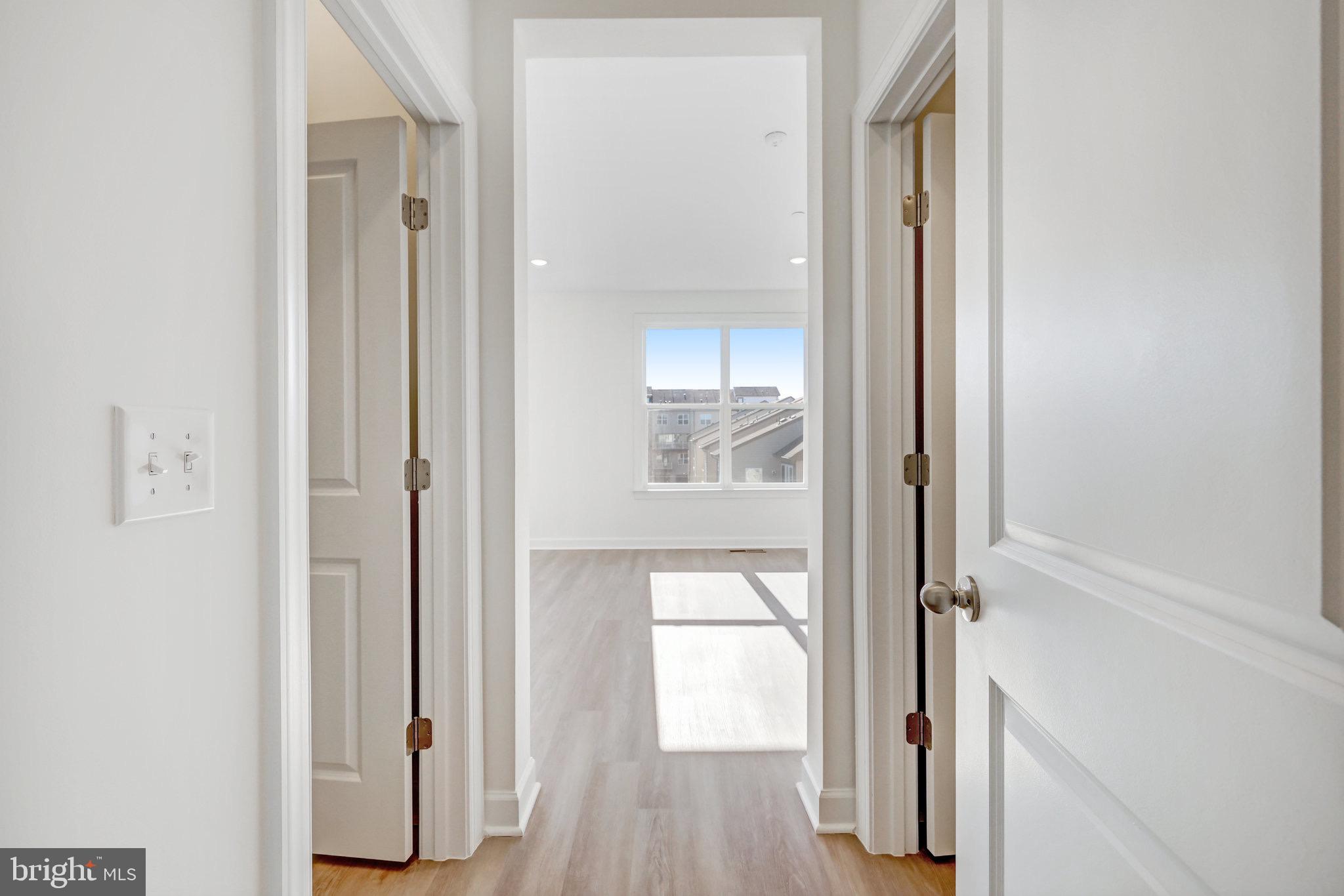 THE BOULEVARDS AT WESTFIELDS - Residential Lease