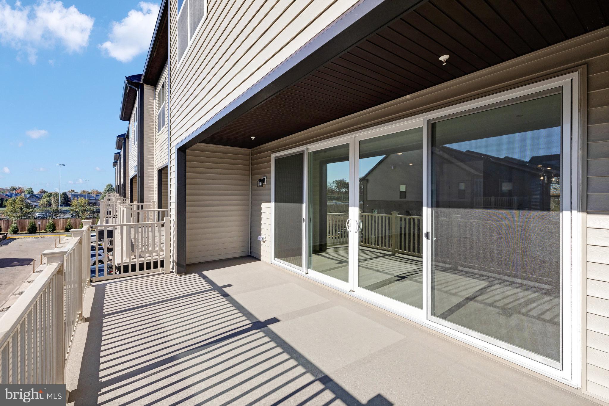 THE BOULEVARDS AT WESTFIELDS - Residential Lease