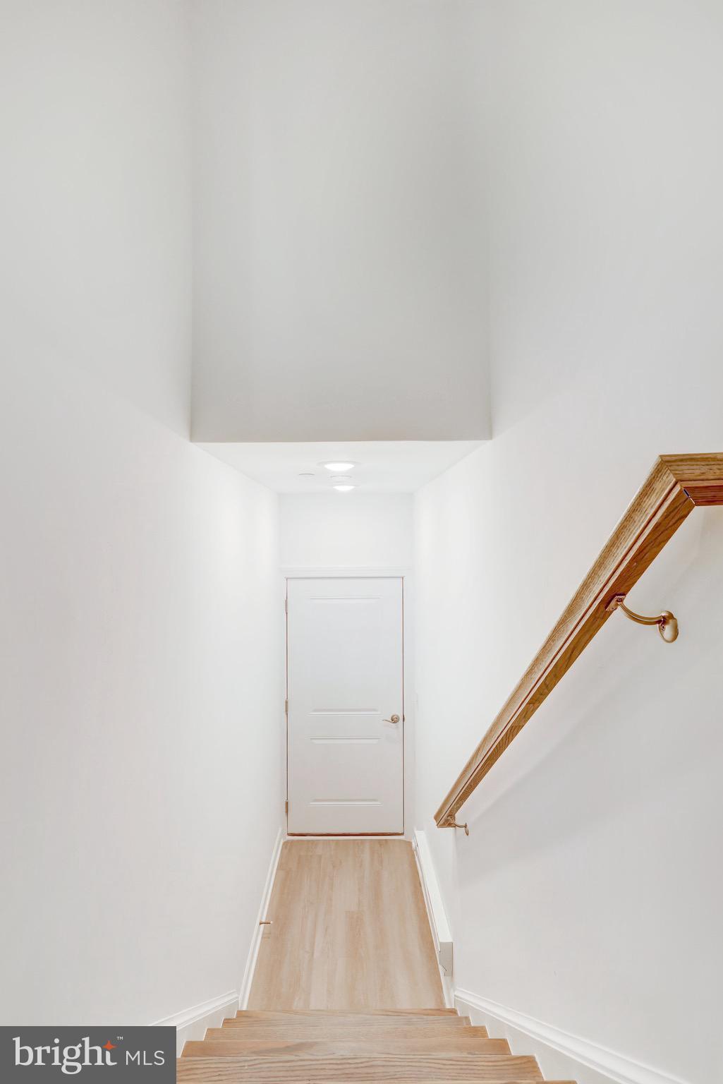 THE BOULEVARDS AT WESTFIELDS - Residential Lease