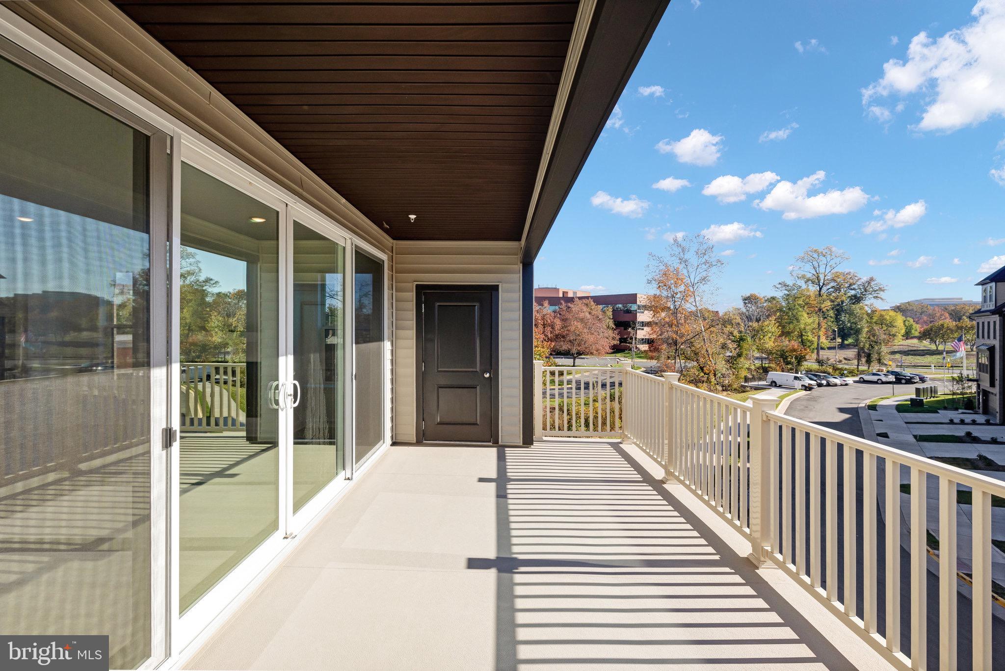 THE BOULEVARDS AT WESTFIELDS - Residential Lease