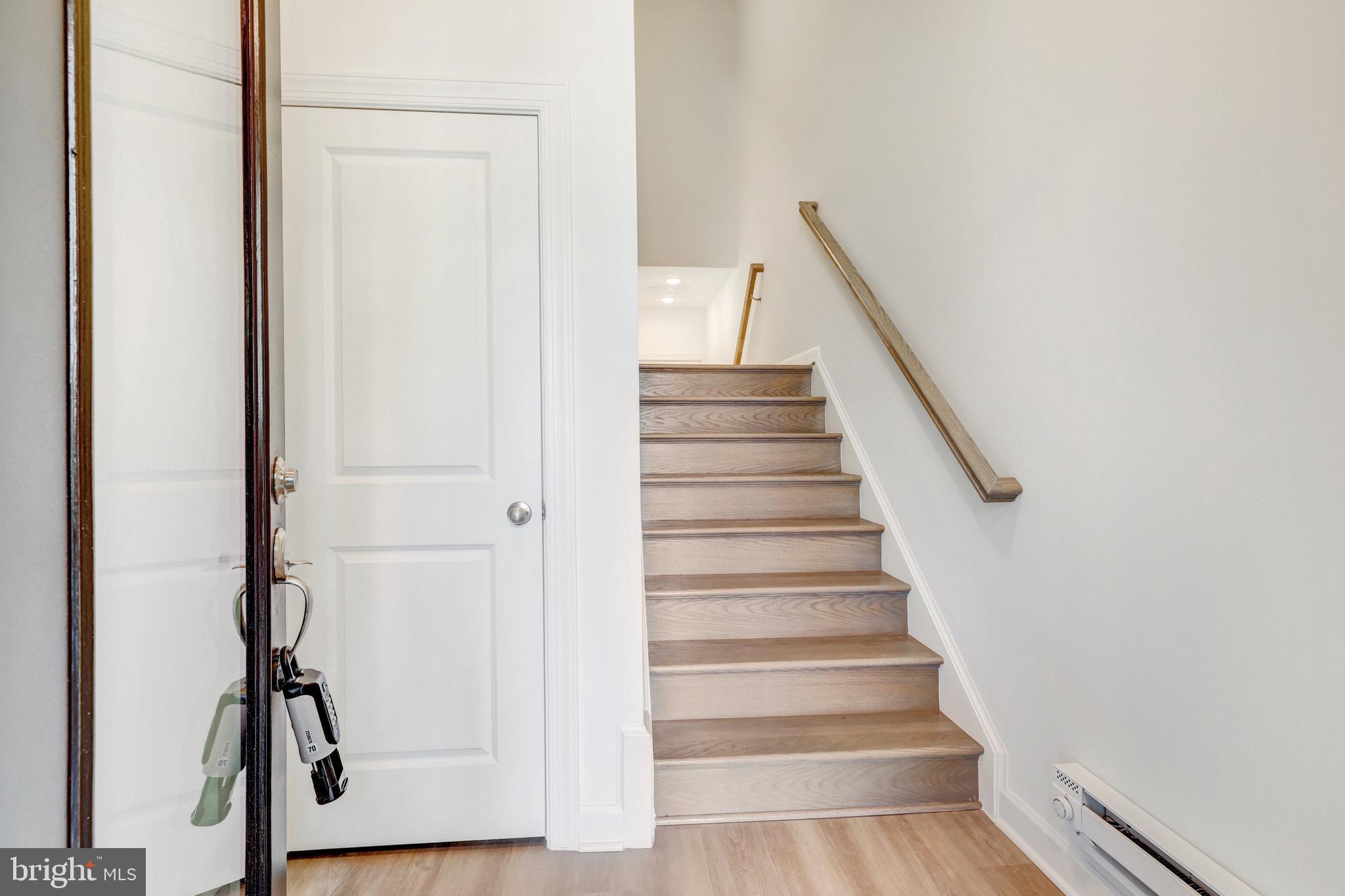 THE BOULEVARDS AT WESTFIELDS - Residential Lease