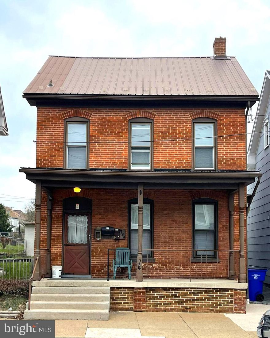 Lovely, large 1 bedroom first floor apartment available for rent in Hagerstown.   Water, sewer, & trash included in rent!  This home offers electric baseboard heat,  a fenced lawn for your exclusive use, ornamental fire place, large eat-in kitchen and secured front entry to building.  Call today to preview your new home.