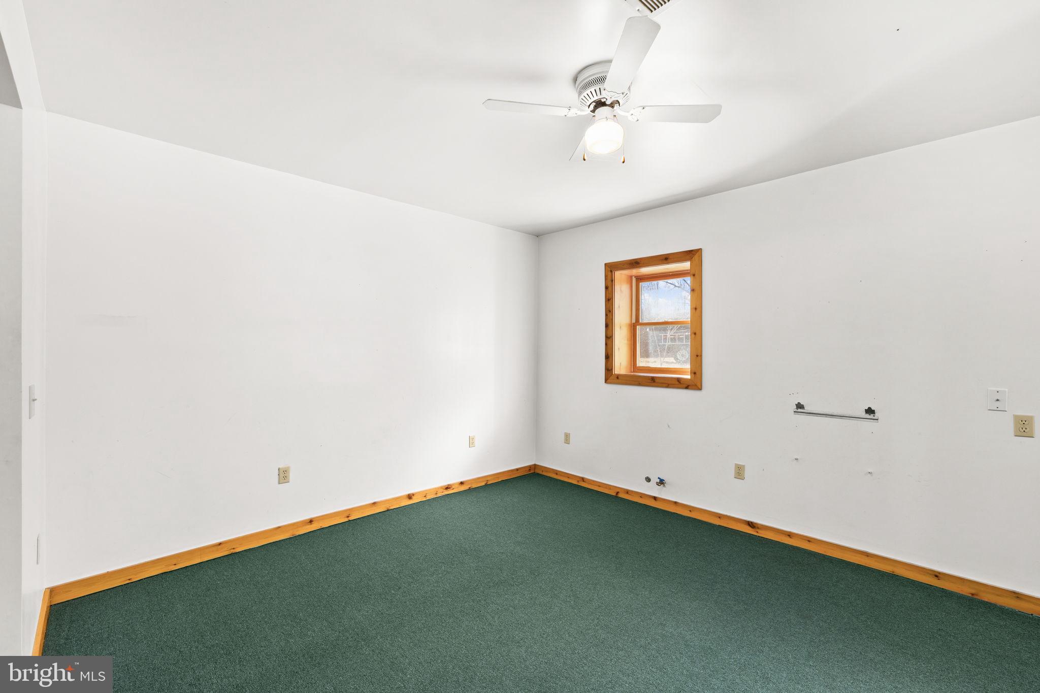 COOKS CREEK ESTATES - Residential