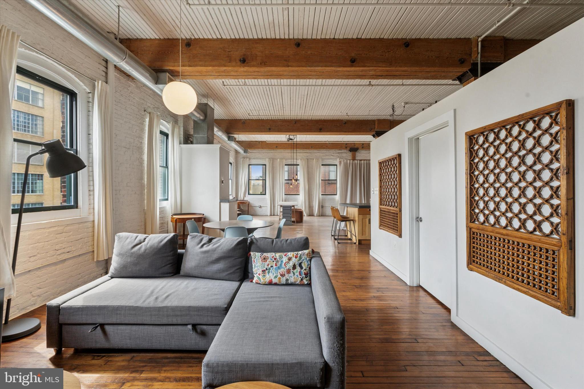 LOFT DISTRICT - Residential Lease