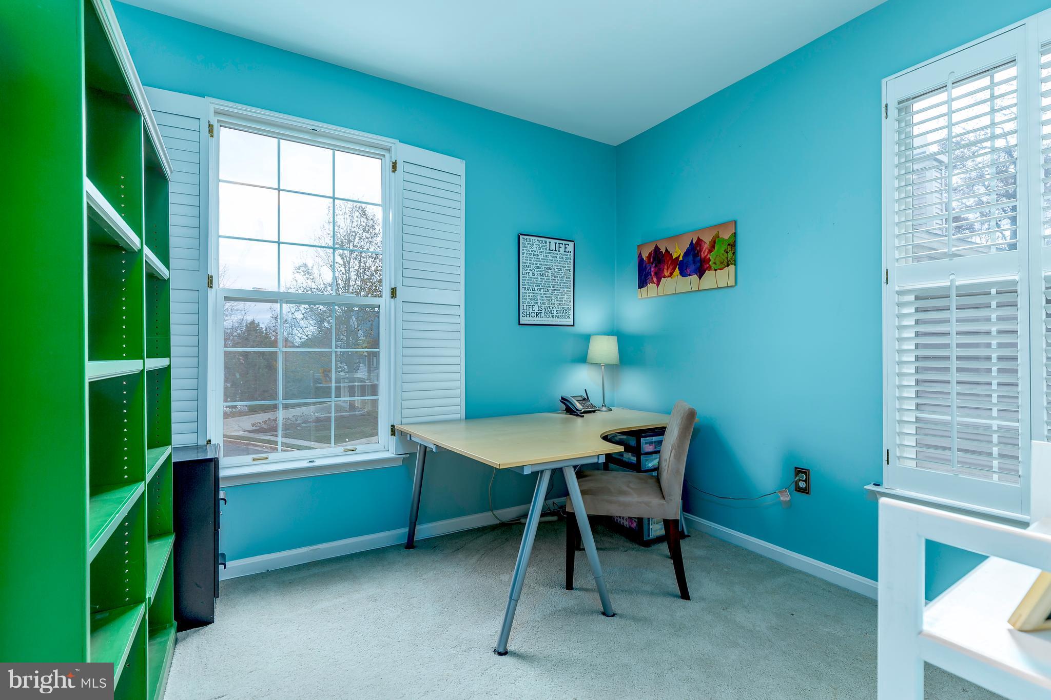 SUTTON RIDGE - Residential