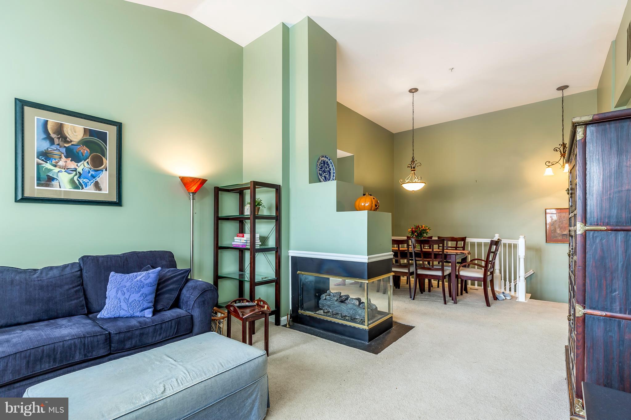 SUTTON RIDGE - Residential