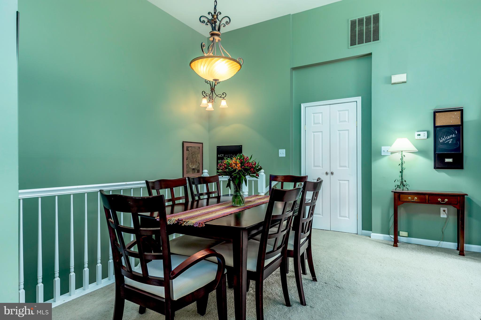 SUTTON RIDGE - Residential