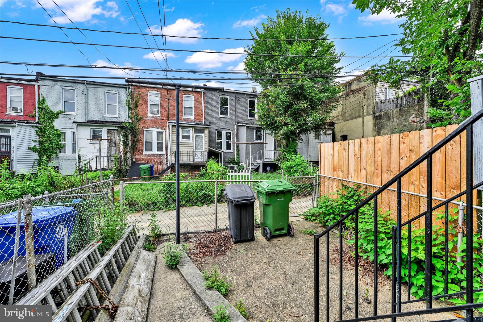 SAINT JOSEPHS - Residential