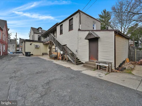 429 N Mulberry Street Unit REAR, Lancaster, PA MLS: PALA2063270