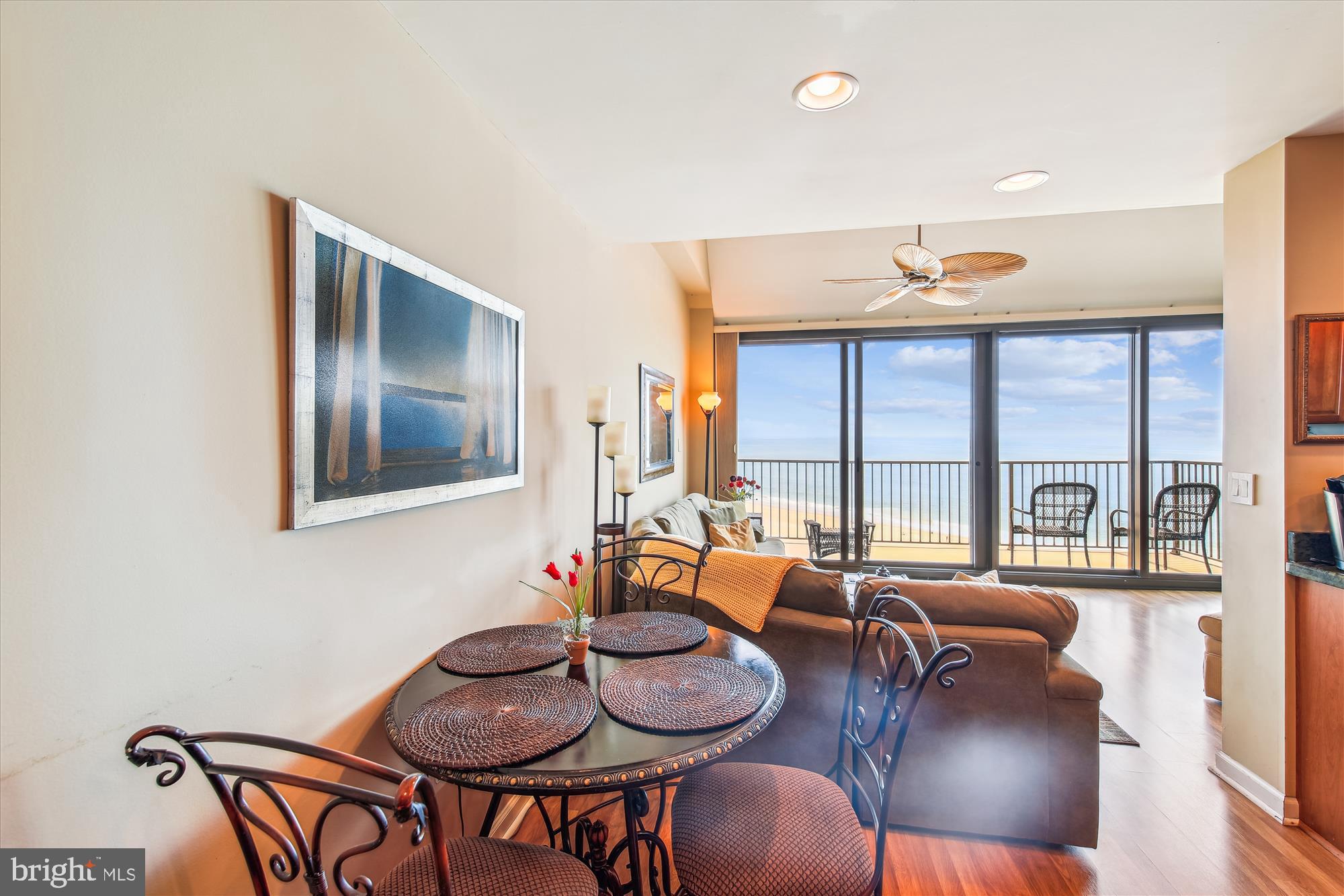 SEA COLONY EAST - Residential