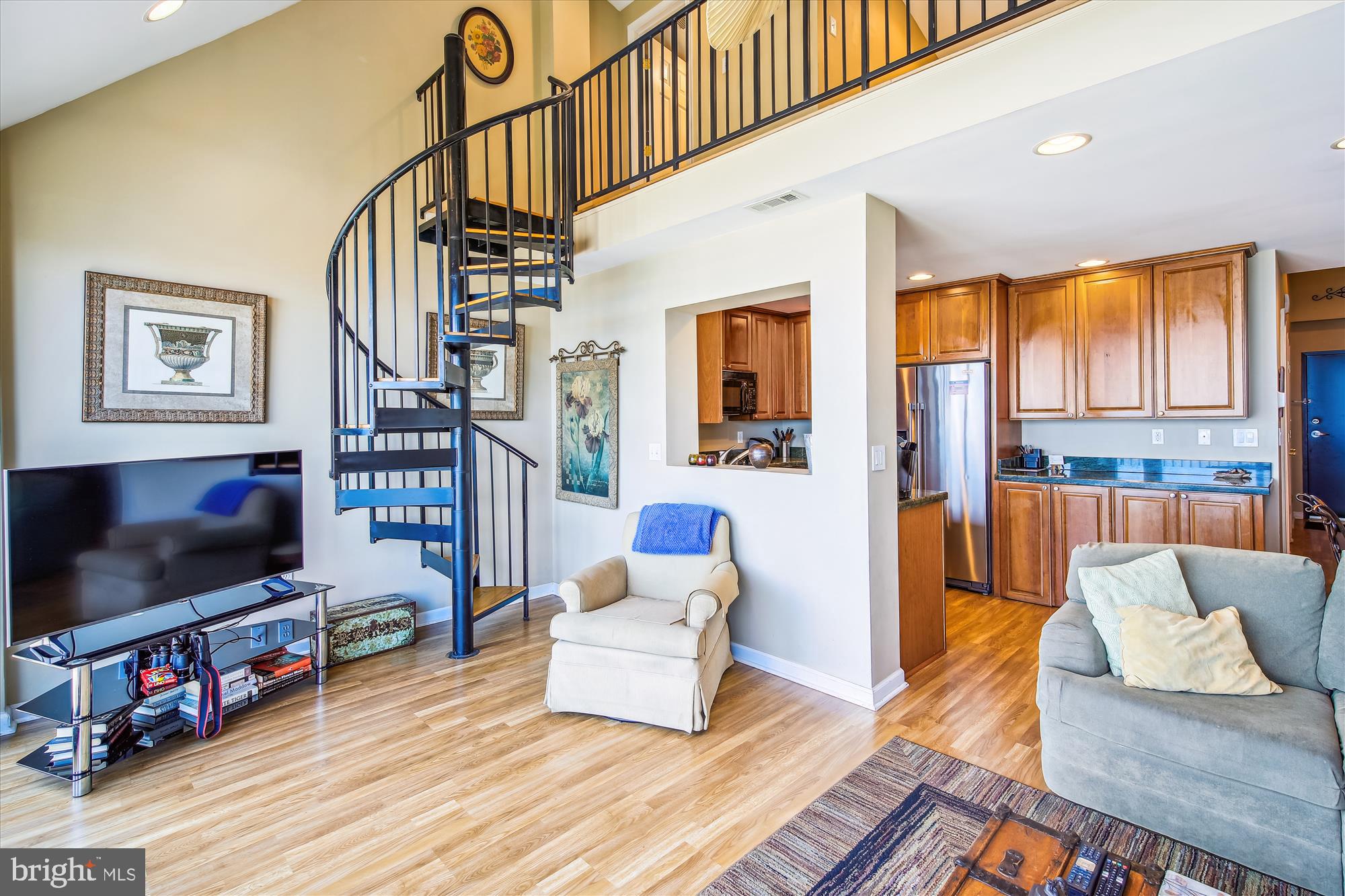 SEA COLONY EAST - Residential