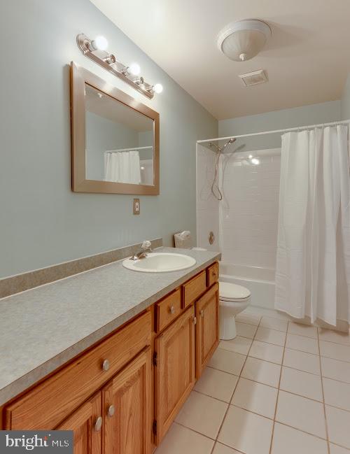 LANDINGS AT PINEY POINT - Residential