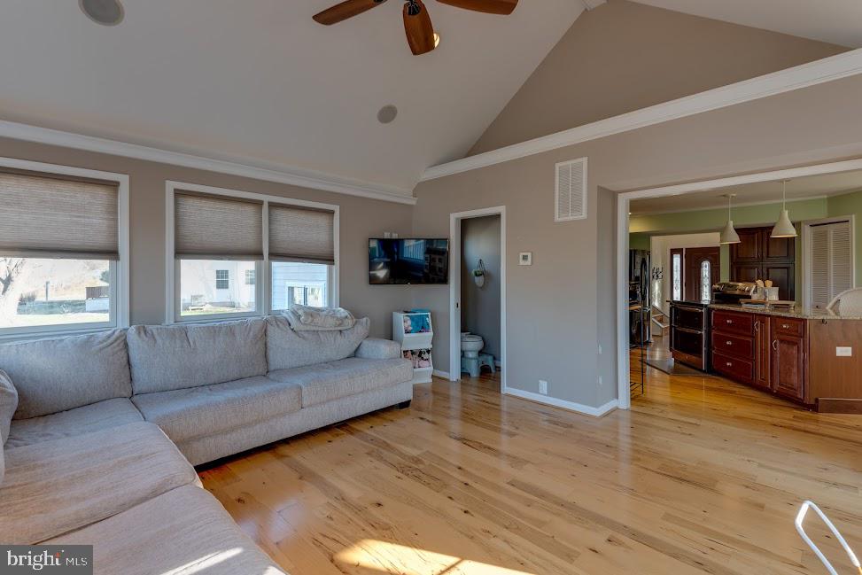 LANDINGS AT PINEY POINT - Residential