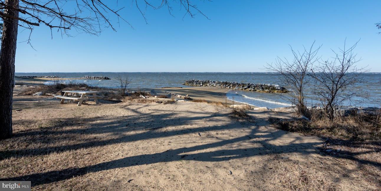 LANDINGS AT PINEY POINT - Residential