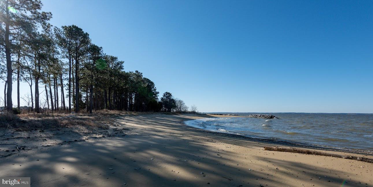 LANDINGS AT PINEY POINT - Residential