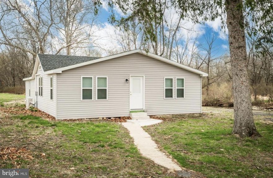 FULLY reconstructed 2 bedroom, 1 bathroom, open concept kitchen/dining/living room. New well and septic system. With this home, you will get peaceful country living with a nearby stream and farmland. Just 3 miles from Leaser Lake for fishing, kayaking, paddle boarding, and hiking.
Located in the heart of Northwestern Lehigh School District.