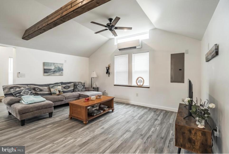 LYNN TWP - Residential