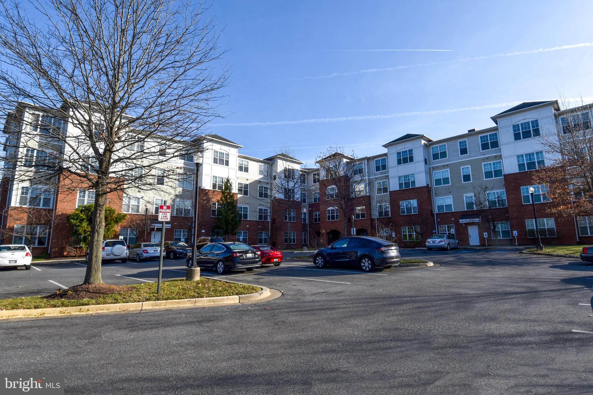 KINGSVIEW VILLAGE - Residential