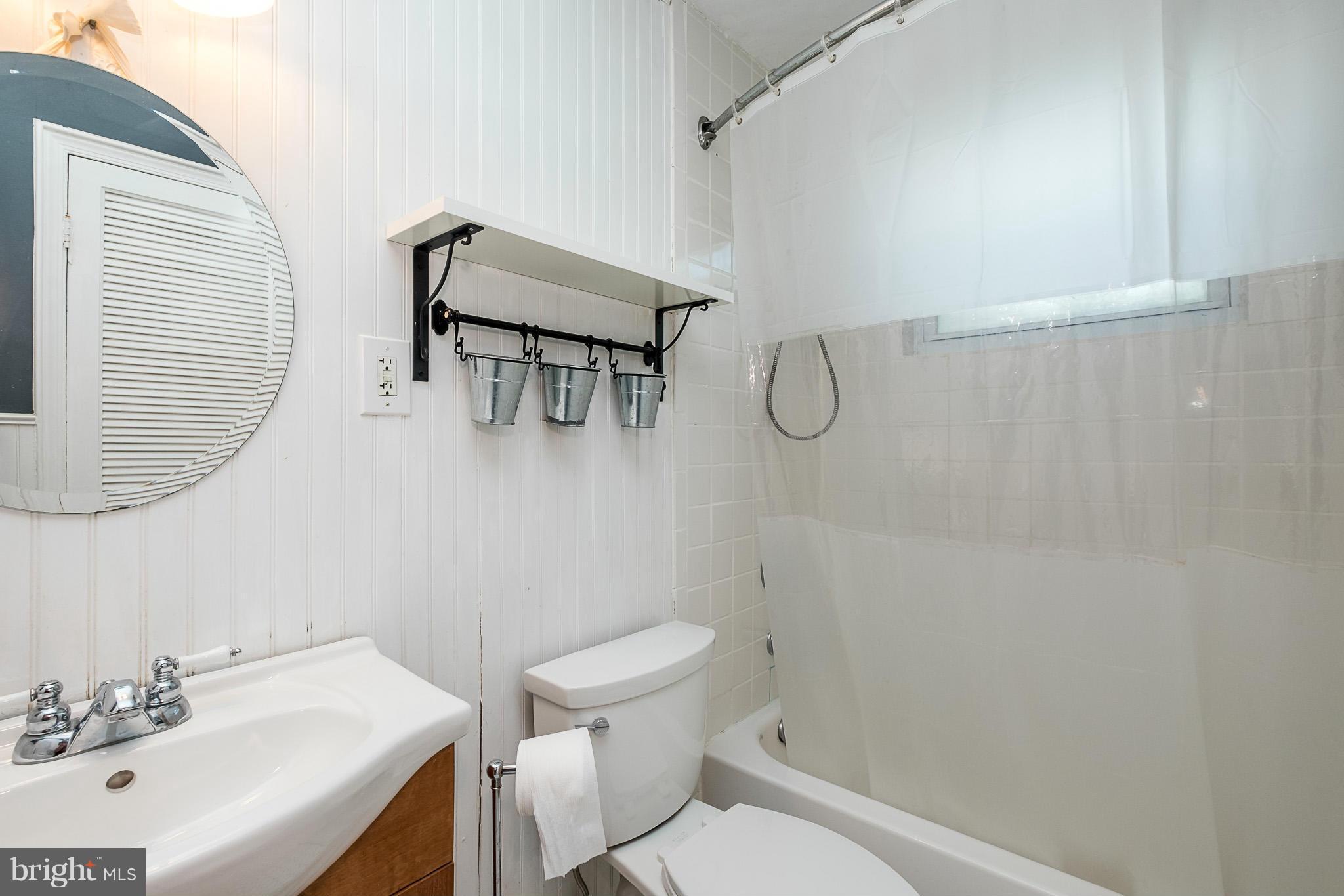 CAPE ST CLAIRE - Residential