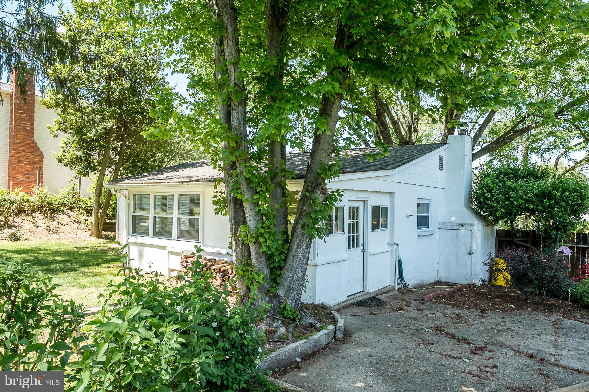 CAPE ST CLAIRE - Residential