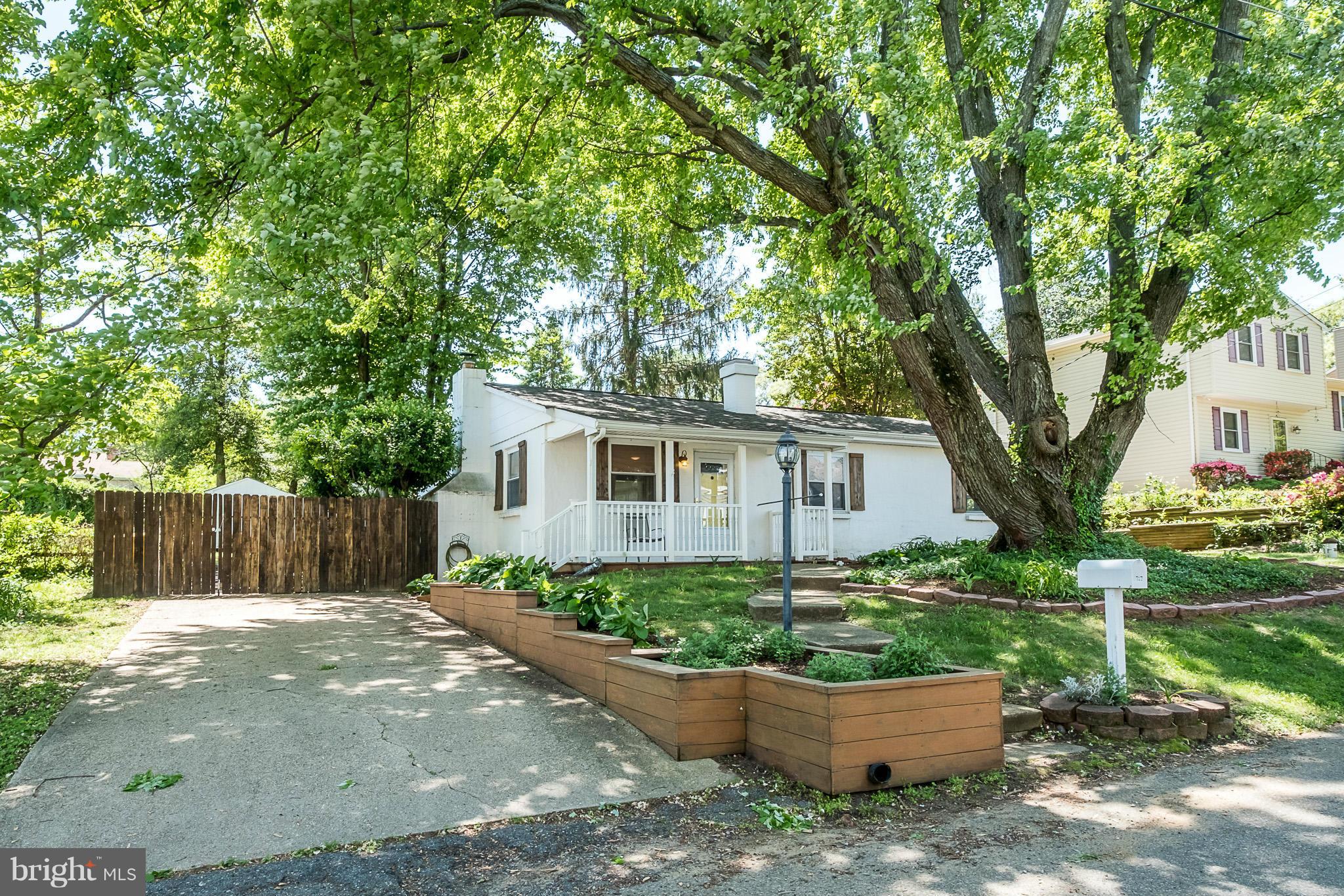 CAPE ST CLAIRE - Residential