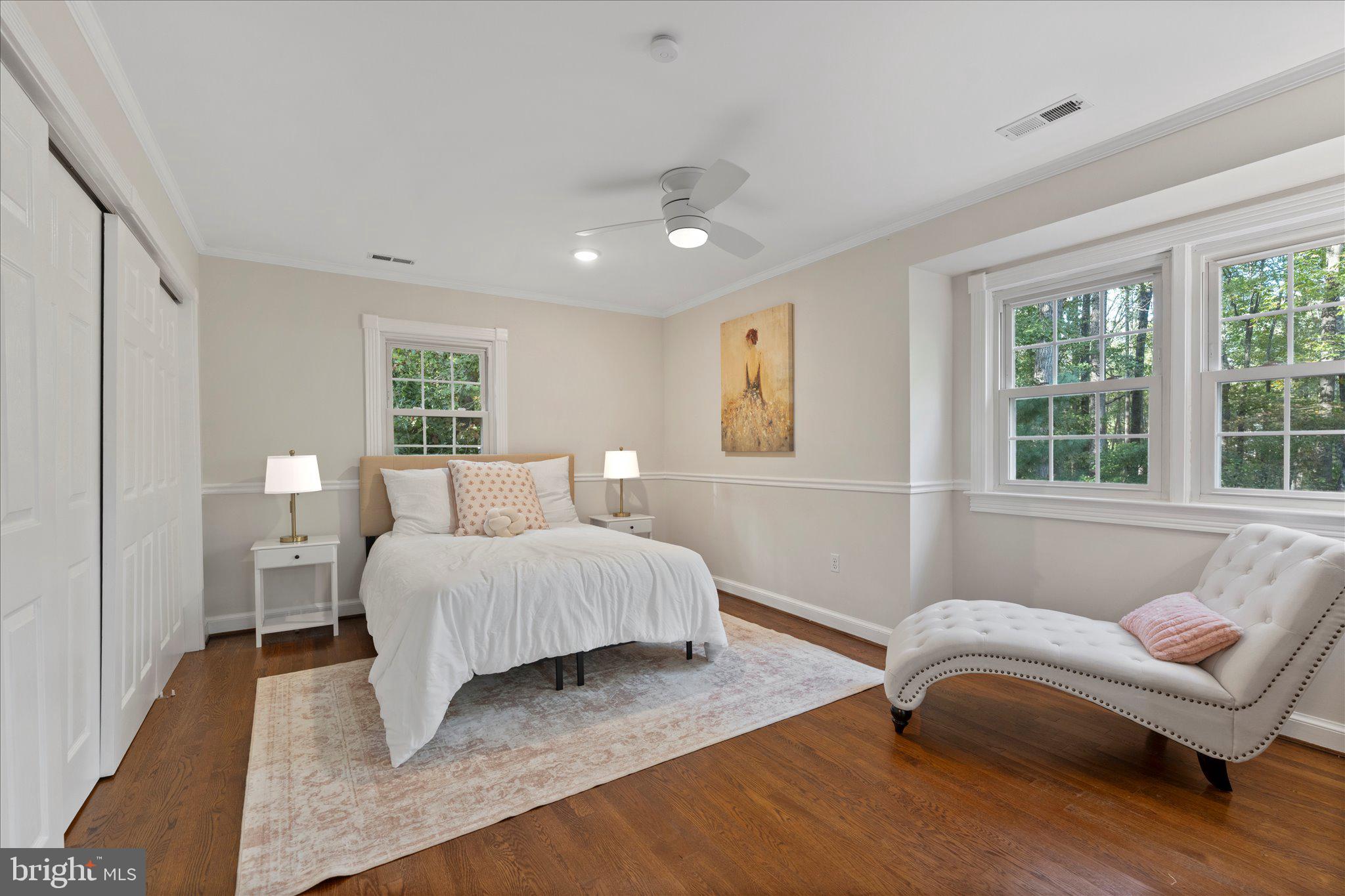 THE ENGLISH HILLS - Residential