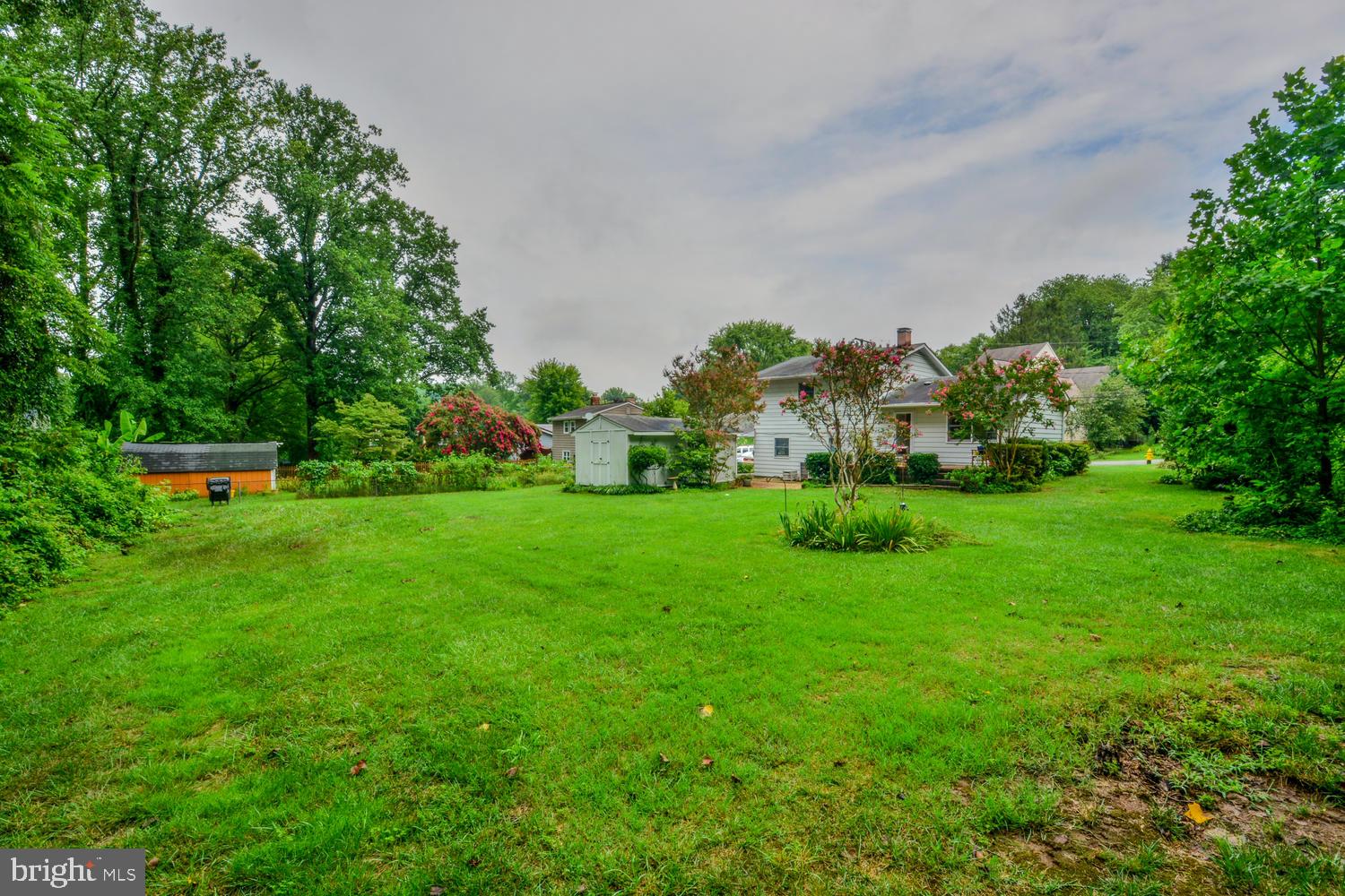 PRIDE VILLAGE - Residential