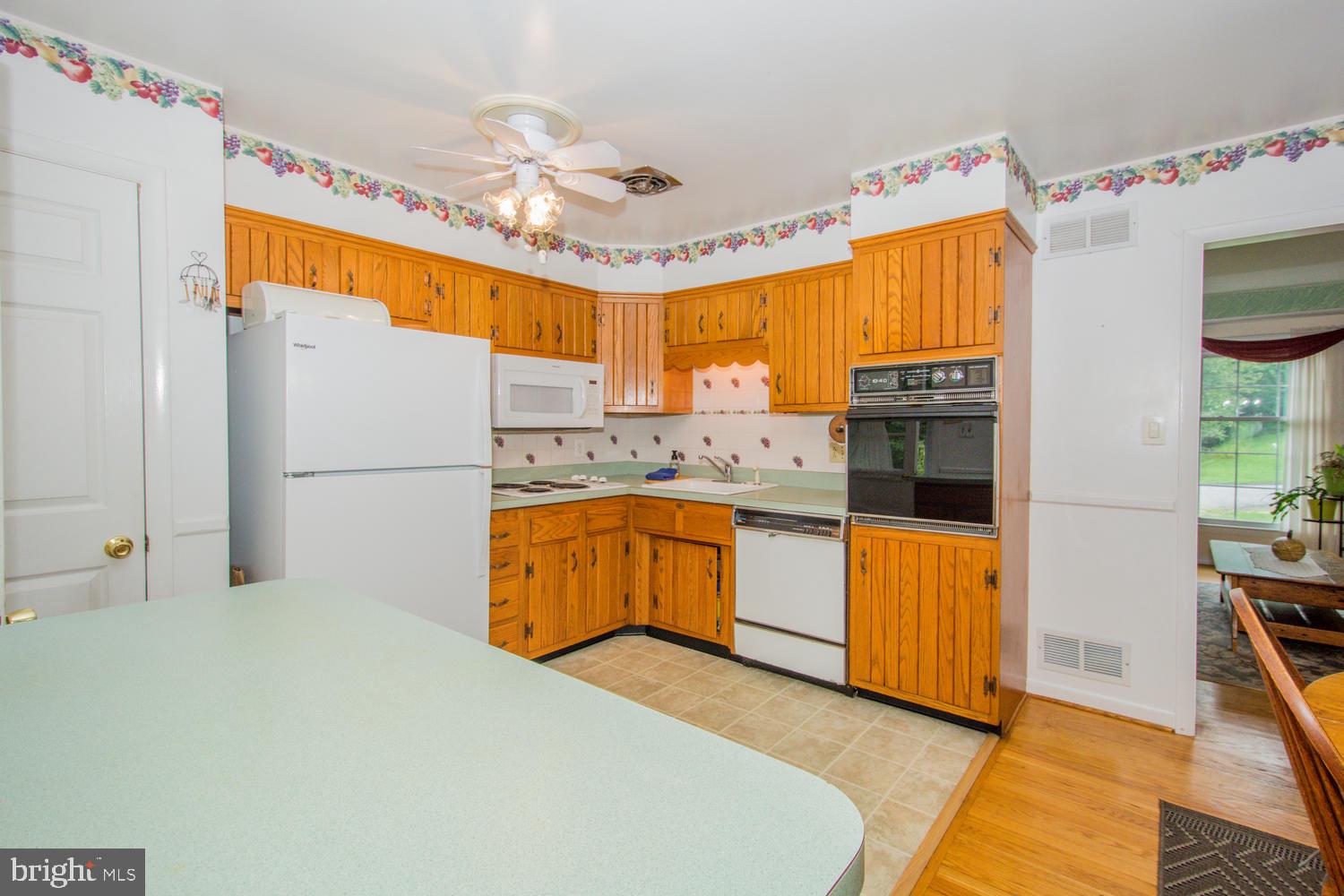 PRIDE VILLAGE - Residential