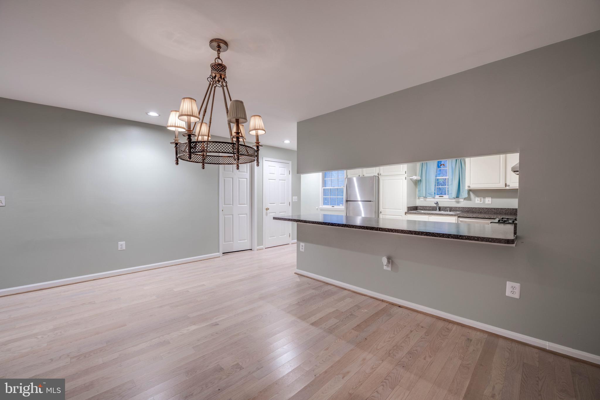 MONKTON - Residential