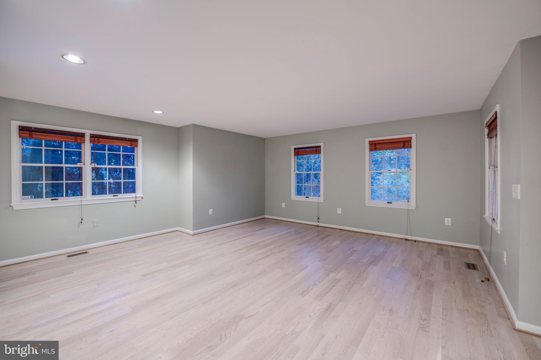 MONKTON - Residential