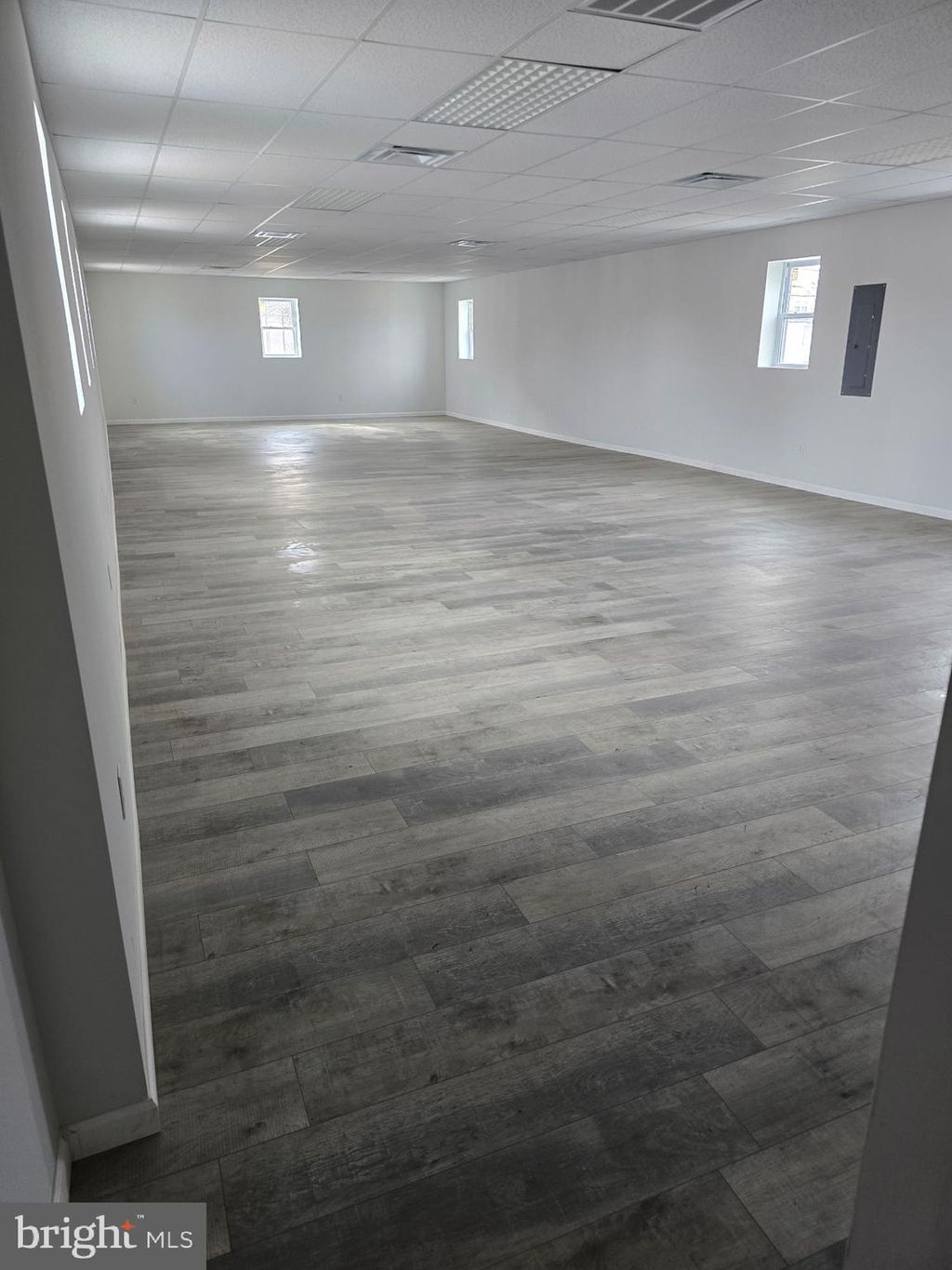 Photo of 1401 Chester Pike, CRUM LYNNE, PA 19022 (MLS # PADE2108492)