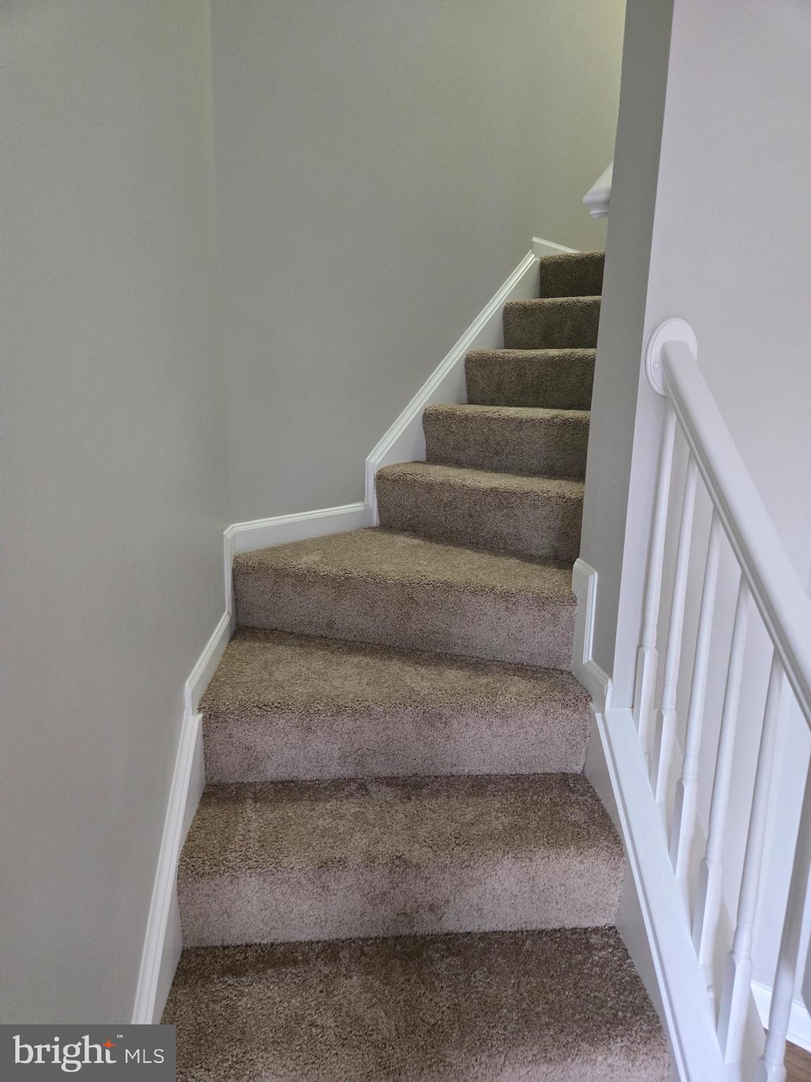 COUNTY GREEN - Residential