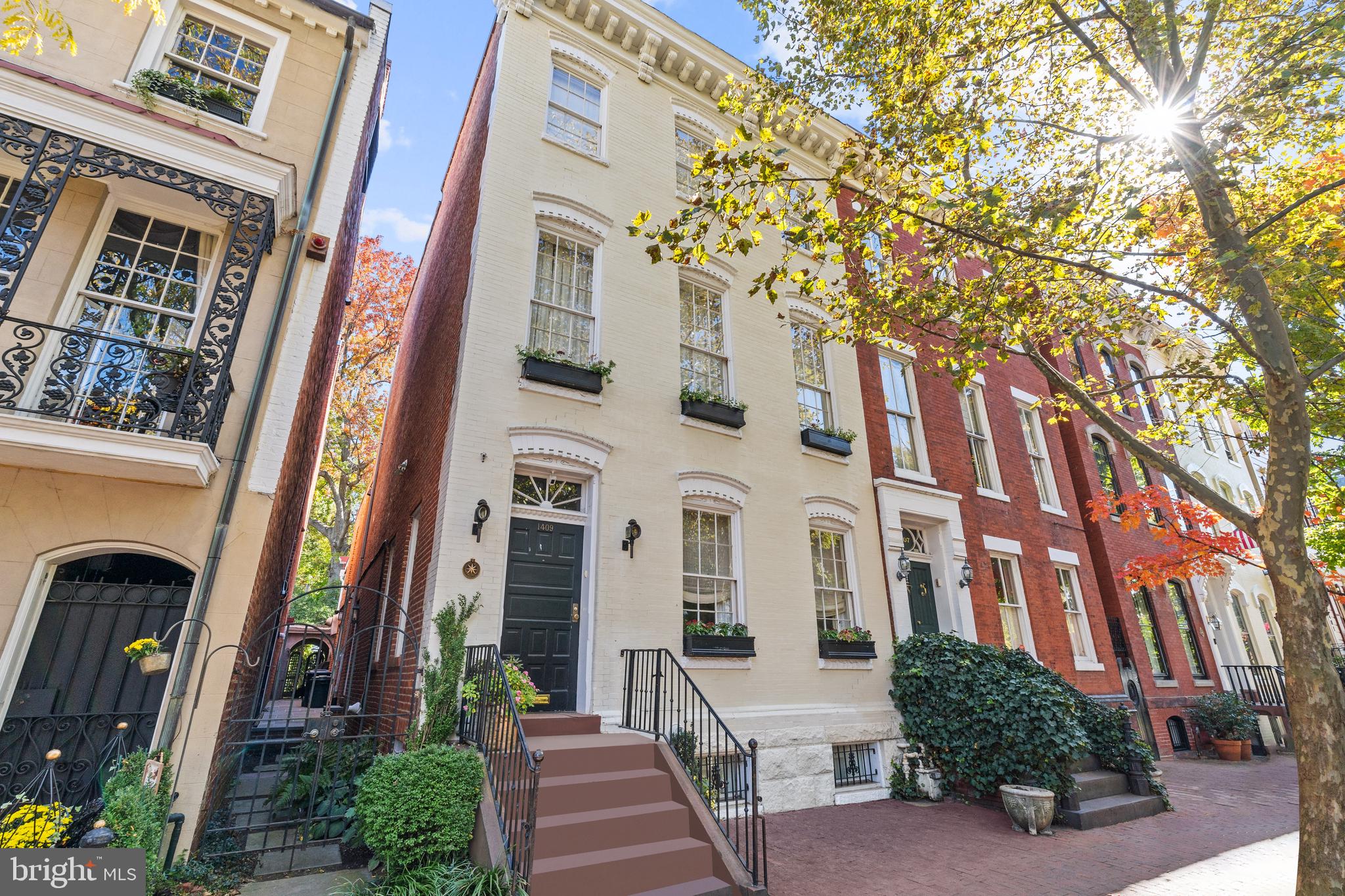 GEORGETOWN - Residential