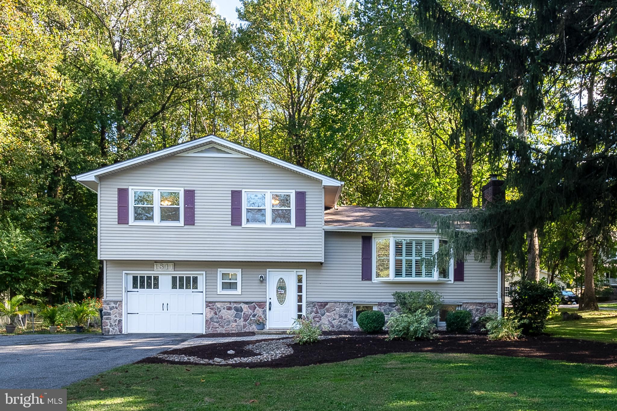 1811 UNDERWOOD ROAD