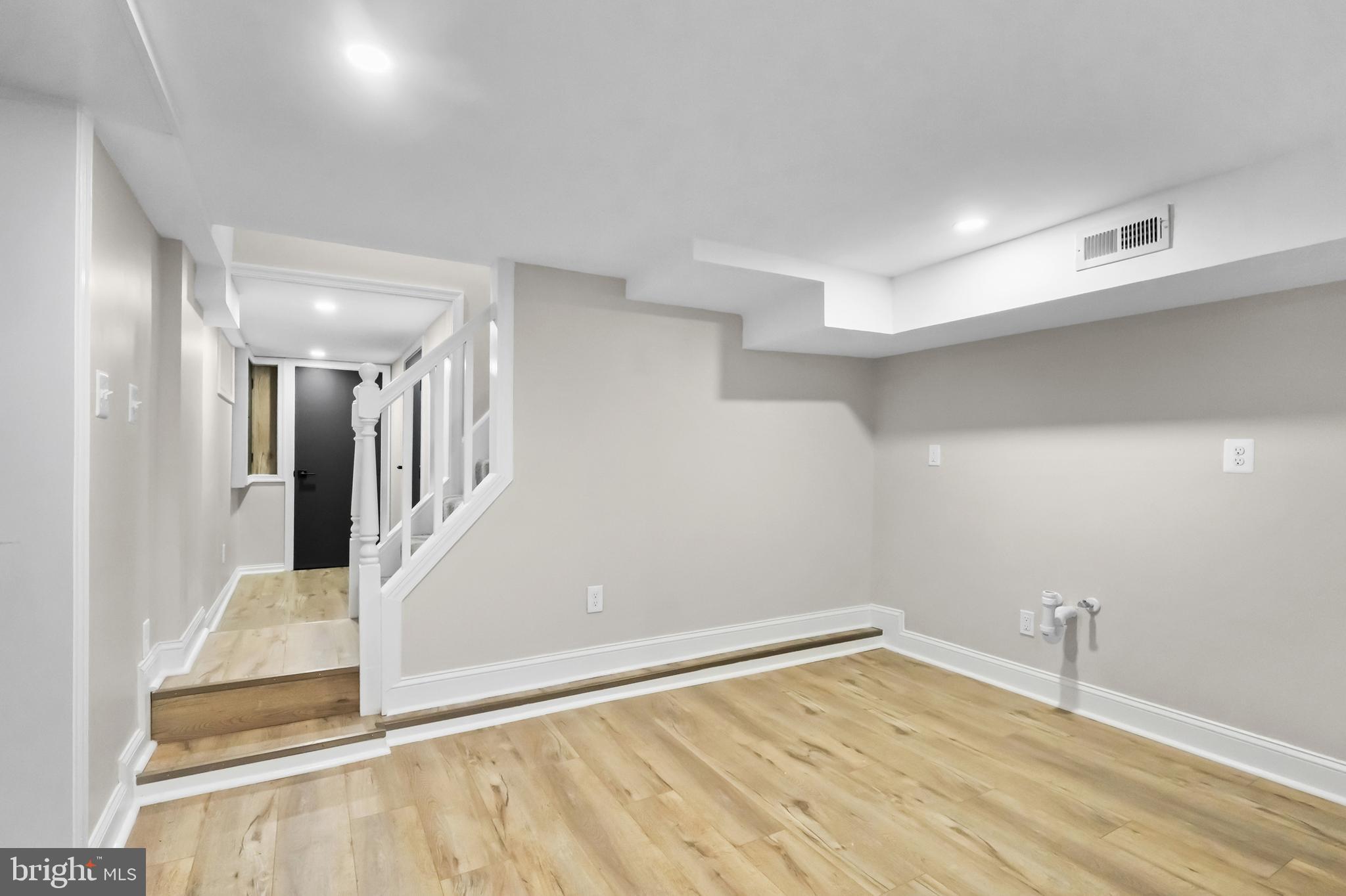 EDMONDSON VIILLAGE - Residential